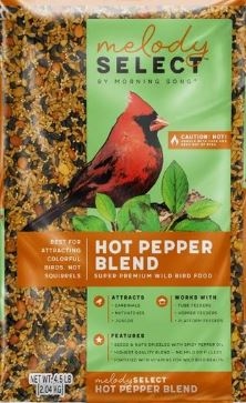 Product Description: A blend mixed with pepper oil to deter squirrels.</br></br>For allergy conceners</br></br>Ingredients</br></br>Sunflower Seed, Peanuts, Safflower Seed, Millet, Calcium Carbonate, Soybean Oil, Red Pepper Extract, Mineral Oil, Vitamin A, Vitamin E, Riboflavin, D-Calcium Pantothenate, Vitamin B12, Biotin, Zinc Proteinate, Manganese Proteinate, Copper Proteinate, Calcium Iodate, DL-Methionine, Dicalcium Phosphate, Flax Oil, Mixed Tocopherols.</br> 9lb Hot Pepper Blend